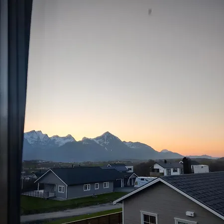 Feriehus Modern Lofoten Vestvagoy